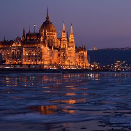 Green Terrace Apartment Budapest Luaran gambar