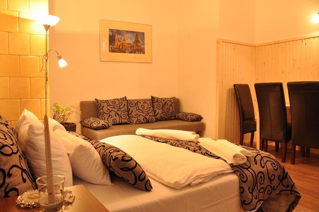Green Terrace Apartment Budapest Luaran gambar